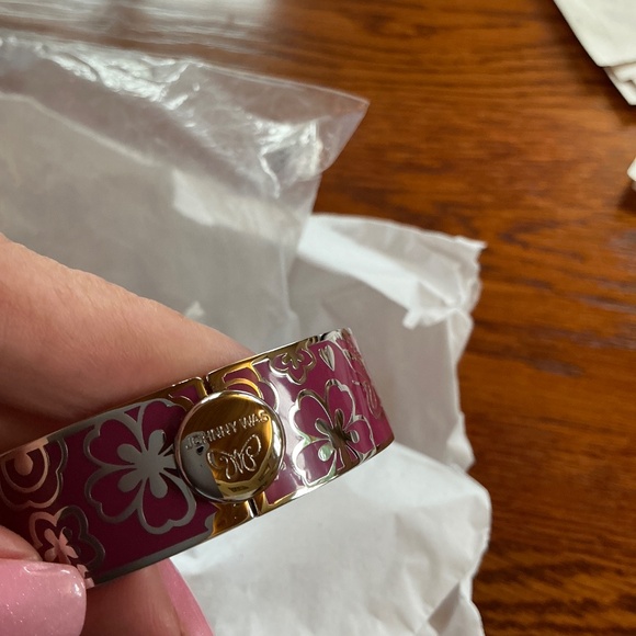 Johnny Was Love Hinged Bracelet in Multi sz M/L NWT - Picture 9 of 9